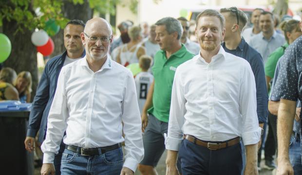 General Manager Uwe Reinecke and Minister President Michael Kretschmer